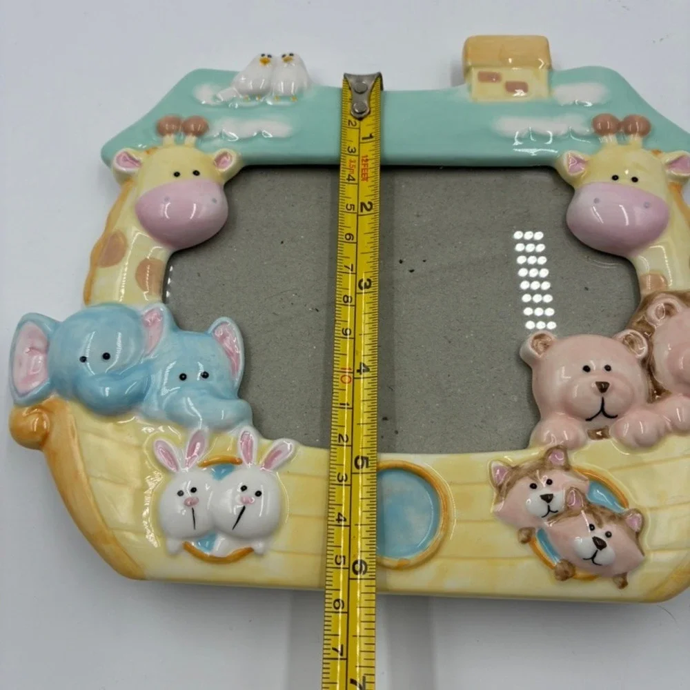 Russ‎ Berrie Noahs Ark Ceramic Picture Frame Pastel Nursery Animal 3D 5x3.5